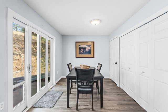 14361 E Bigelow Gulch Rd, Spokane, WA 99217