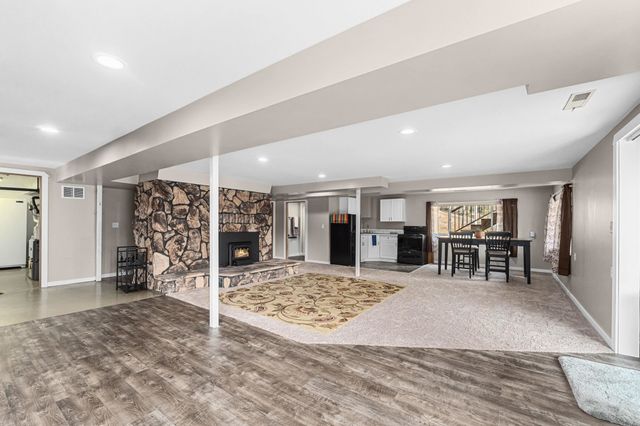 14361 E Bigelow Gulch Rd, Spokane, WA 99217