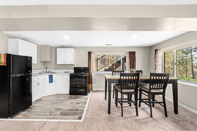 14361 E Bigelow Gulch Rd, Spokane, WA 99217