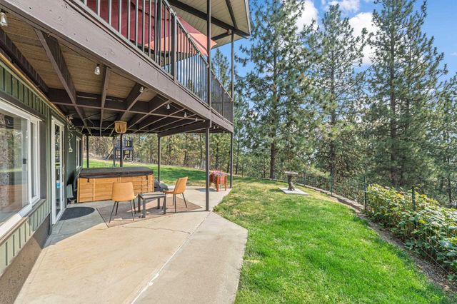 14361 E Bigelow Gulch Rd, Spokane, WA 99217