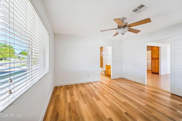 3919 N 19TH Street, Phoenix, AZ 85016