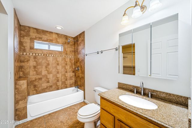 3919 N 19TH Street, Phoenix, AZ 85016