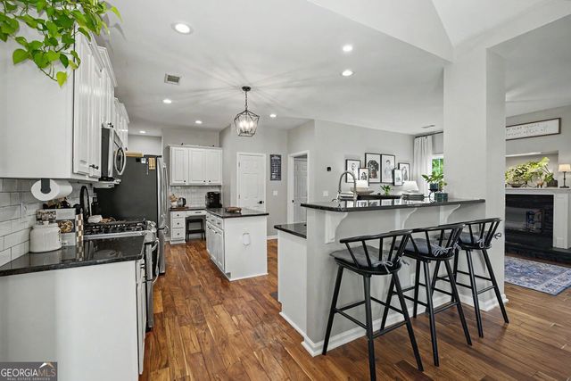 277 Silverbell Lane, Sharpsburg, GA 30277