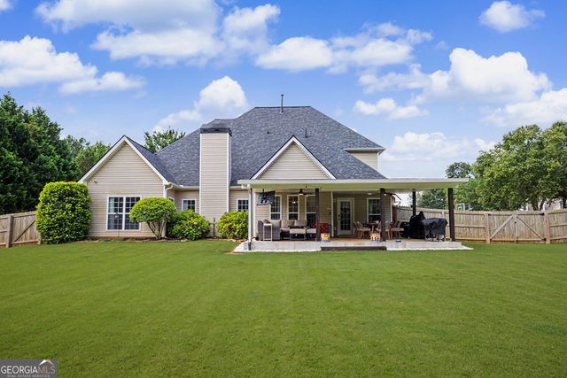 277 Silverbell Lane, Sharpsburg, GA 30277