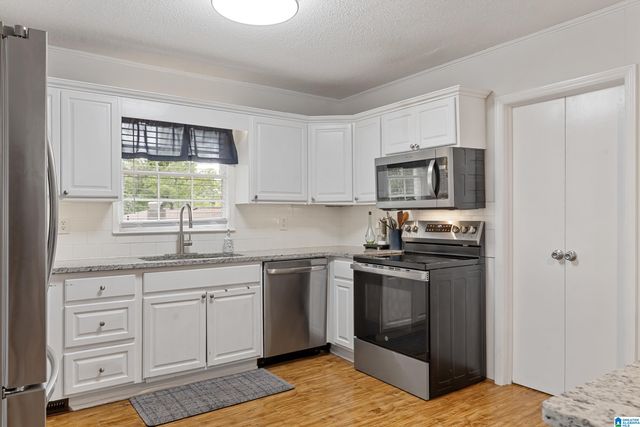 1345 WINOLA LANE, Birmingham, AL 35235