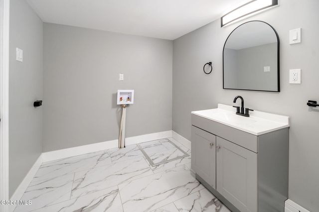 981 Knox Cave Road, Knox, NY 12009