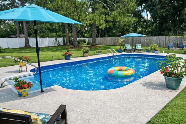 2026 Ellis Lane, Blackshear, GA 31516