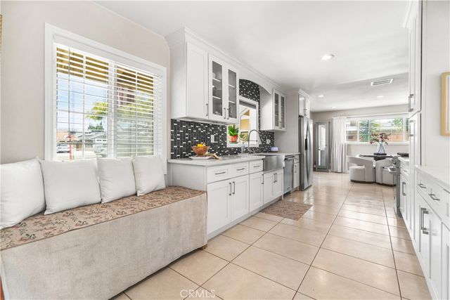 702 E Cumberland, Orange, CA 92865