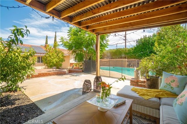 702 E Cumberland, Orange, CA 92865