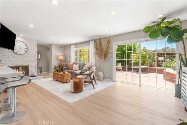 702 E Cumberland, Orange, CA 92865