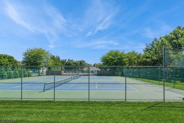 311 Strull Ct, Bridgewater Twp., NJ 08807