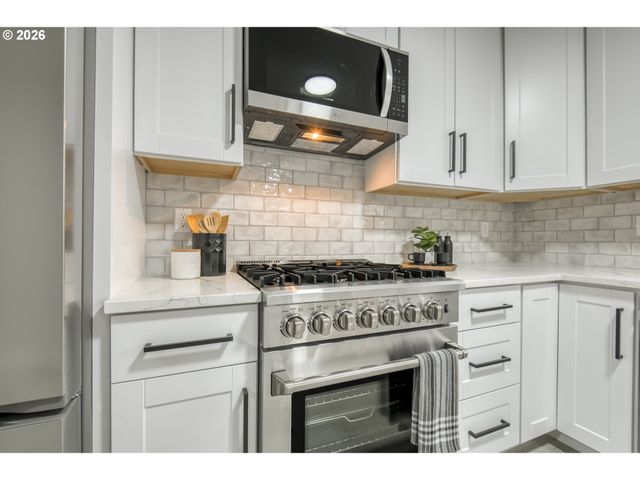 3585 Se OLSEN St, Milwaukie, OR 97222