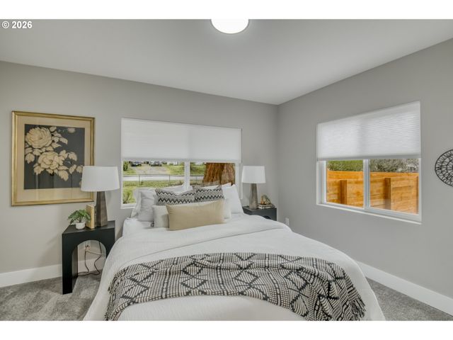 3585 Se OLSEN St, Milwaukie, OR 97222