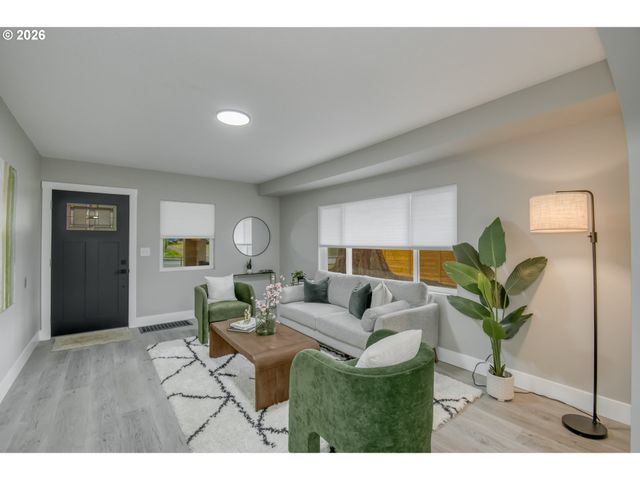 3585 Se OLSEN St, Milwaukie, OR 97222