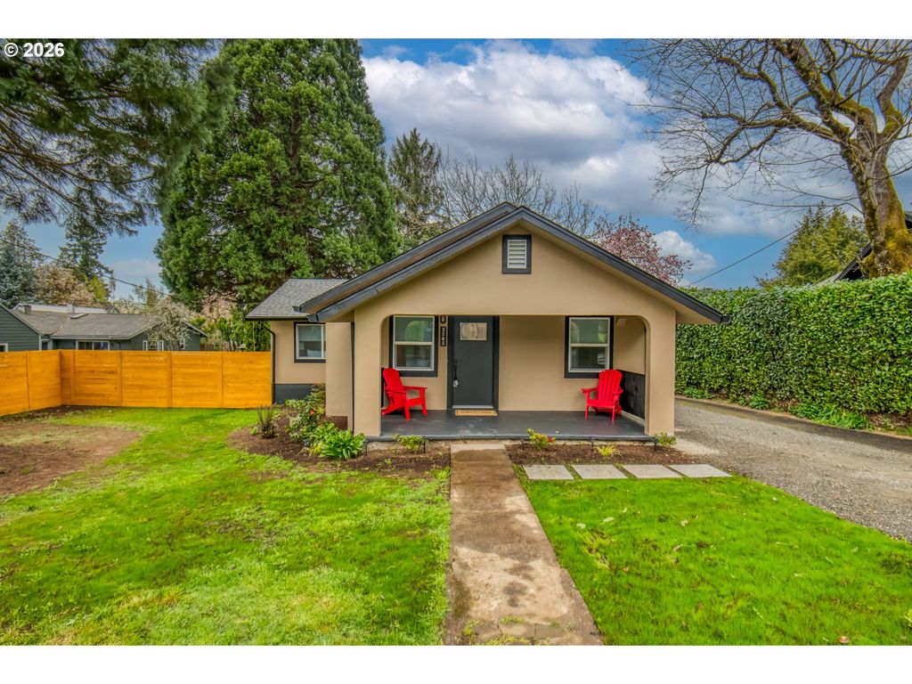 3585 Se OLSEN St, Milwaukie, OR 97222
