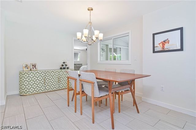 8719 Crest LN, Fort Myers, FL 33907
