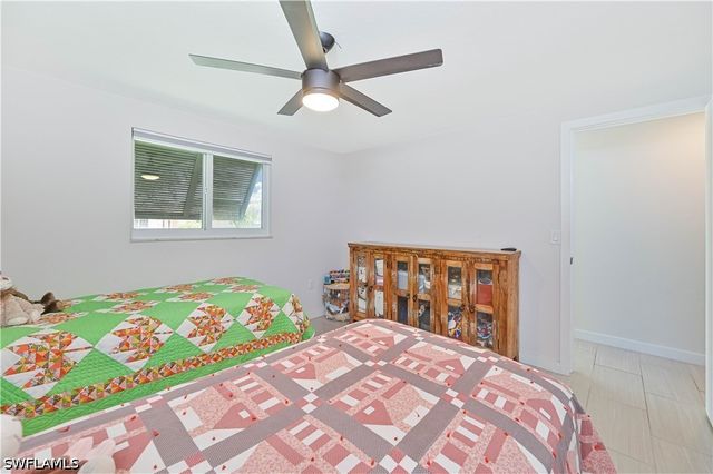8719 Crest LN, Fort Myers, FL 33907
