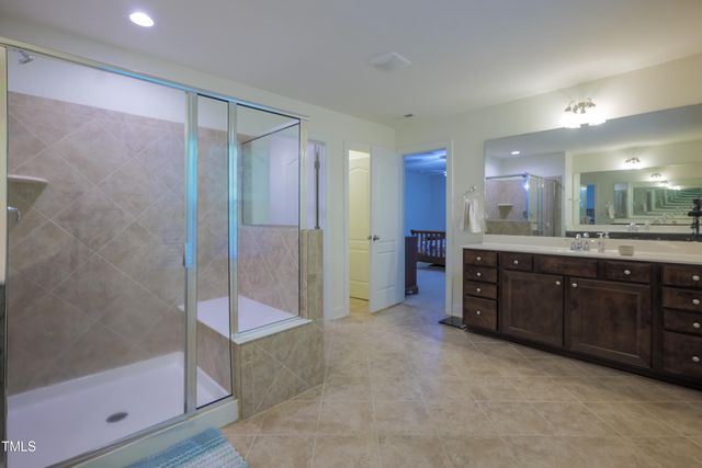 411 Alamosa Place, Cary, NC 27519