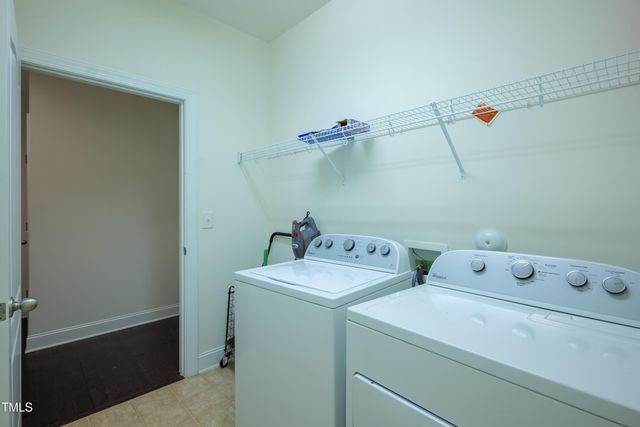 411 Alamosa Place, Cary, NC 27519
