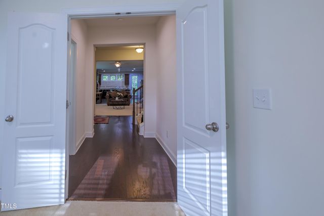 411 Alamosa Place, Cary, NC 27519