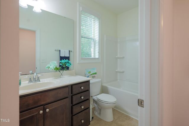 411 Alamosa Place, Cary, NC 27519