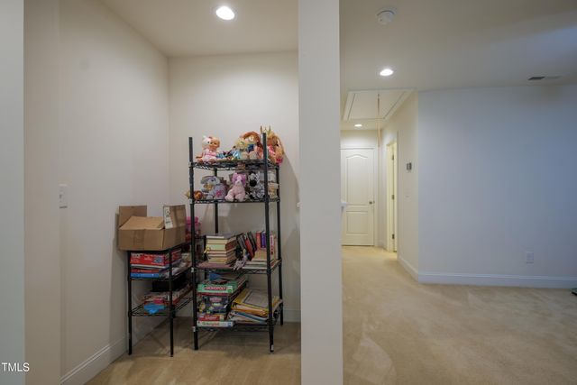 411 Alamosa Place, Cary, NC 27519