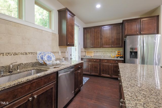 411 Alamosa Place, Cary, NC 27519