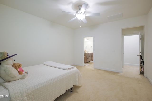411 Alamosa Place, Cary, NC 27519
