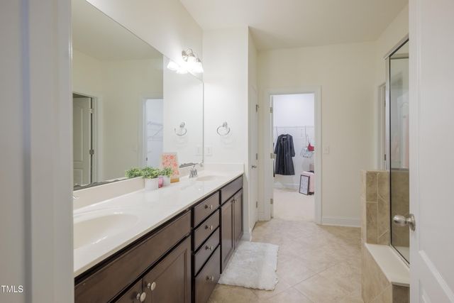 411 Alamosa Place, Cary, NC 27519
