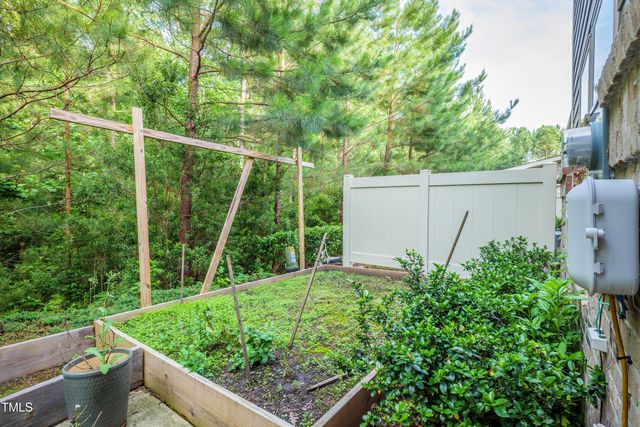 411 Alamosa Place, Cary, NC 27519
