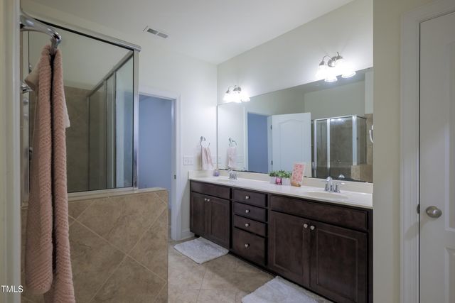 411 Alamosa Place, Cary, NC 27519