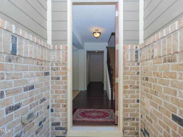 411 Alamosa Place, Cary, NC 27519