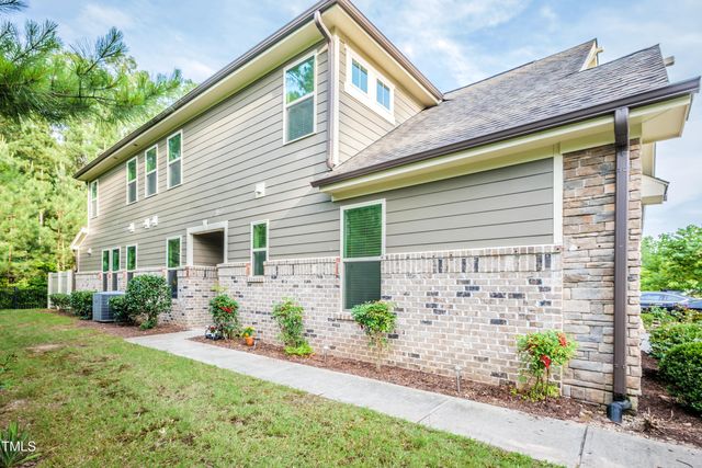 411 Alamosa Place, Cary, NC 27519
