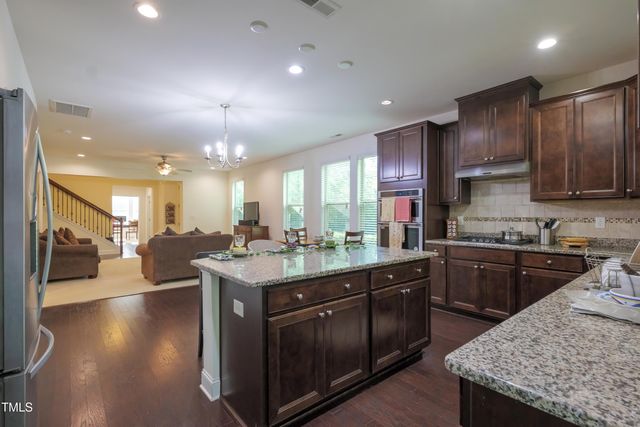 411 Alamosa Place, Cary, NC 27519