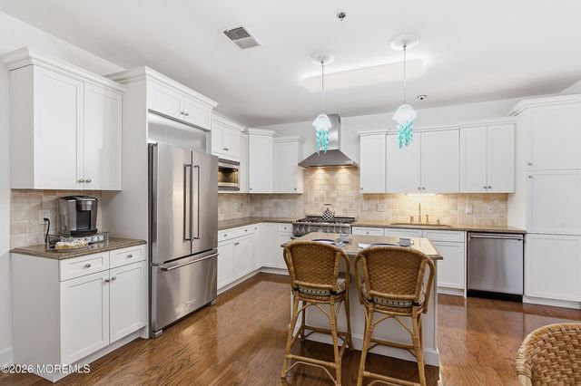 432 Ocean Boulevard N 413, Long Branch, NJ 07740