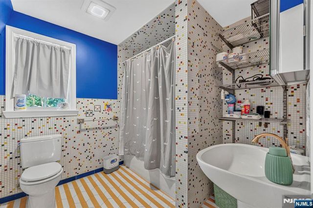 131 S Van Dien Avenue, Ridgewood, NJ 07450