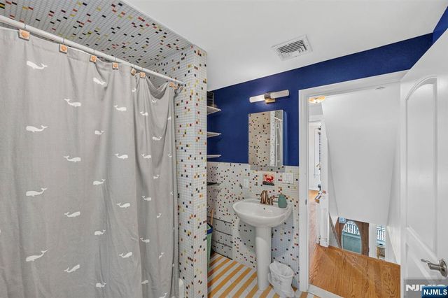 131 S Van Dien Avenue, Ridgewood, NJ 07450
