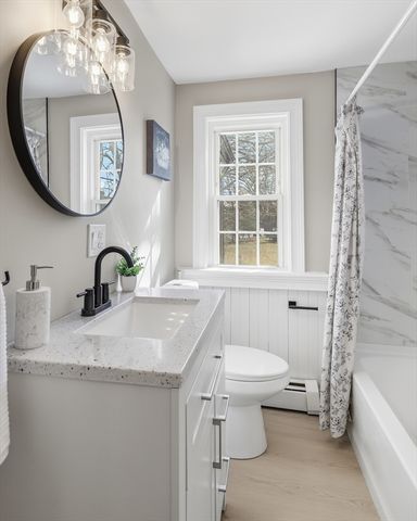 23 Sterling St, Chicopee, MA 01020