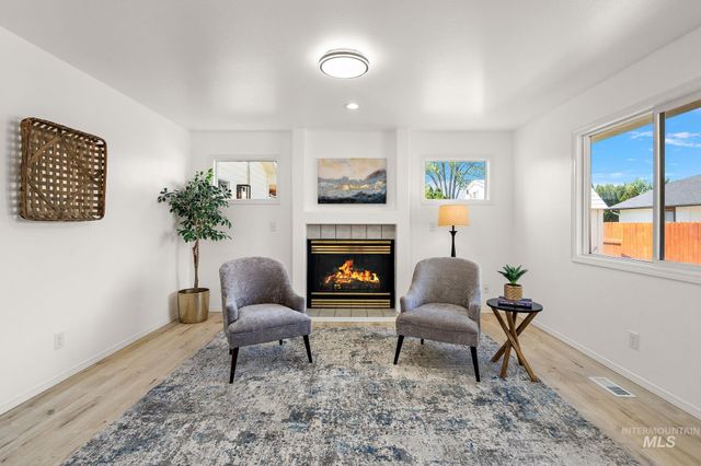 10838 W Tidewater Ct, Boise, ID 83713