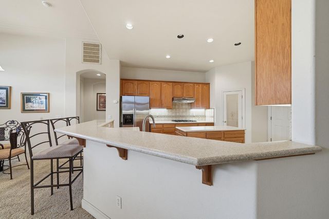 719 Shakeley Ln, Ione, CA 95640