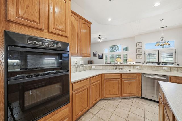 719 Shakeley Ln, Ione, CA 95640