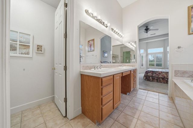 719 Shakeley Ln, Ione, CA 95640