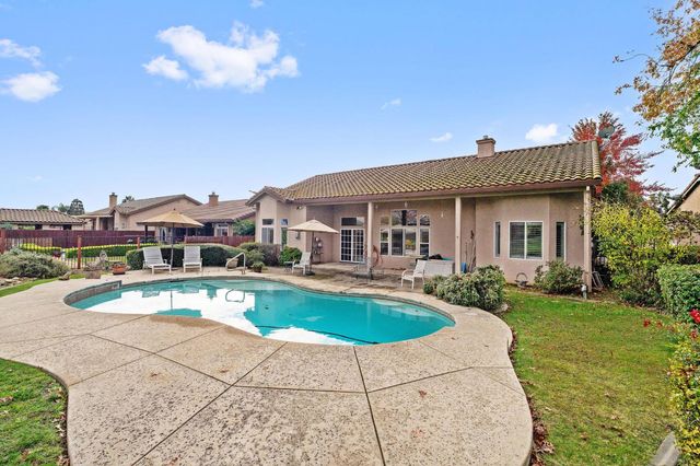 719 Shakeley Ln, Ione, CA 95640