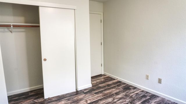 9 Graywood Ct, Sacramento, CA 95823