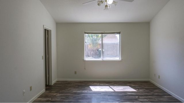 9 Graywood Ct, Sacramento, CA 95823