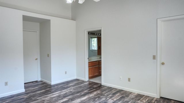 9 Graywood Ct, Sacramento, CA 95823