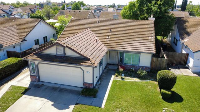9 Graywood Ct, Sacramento, CA 95823