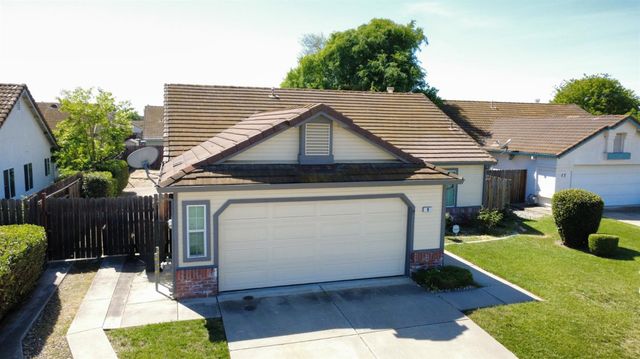 9 Graywood Ct, Sacramento, CA 95823