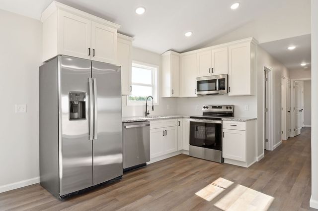 14305 Old Kentucky Rd, Walling, TN 38587