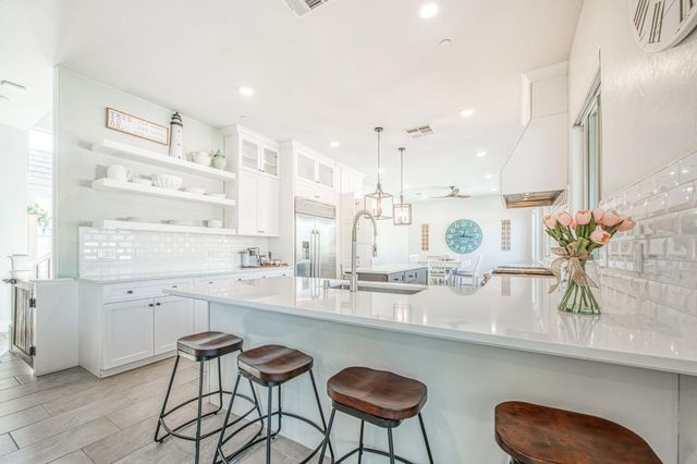 2468 E Kynzlee Avenue, Fresno, CA 93730